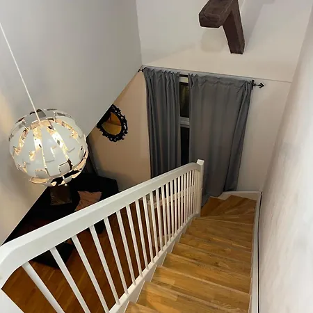 Bo Sentralt Pa Gruenerlokka Na Apartament Oslo